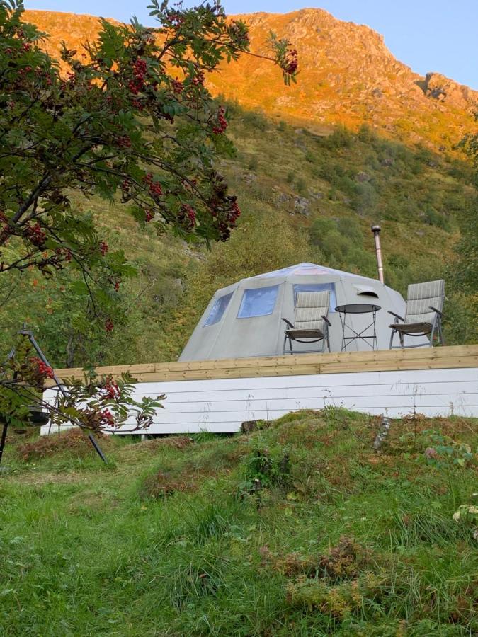 Hotel Glamping Lofoten Kongsjorda Exterior foto